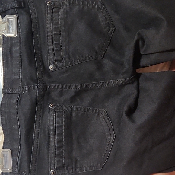 Pants - Picture 3 of 4